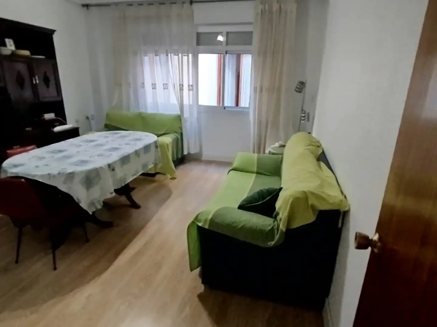 Habitación de Piso de alquiler en  Murcia Capital con Amueblado y Lavadora