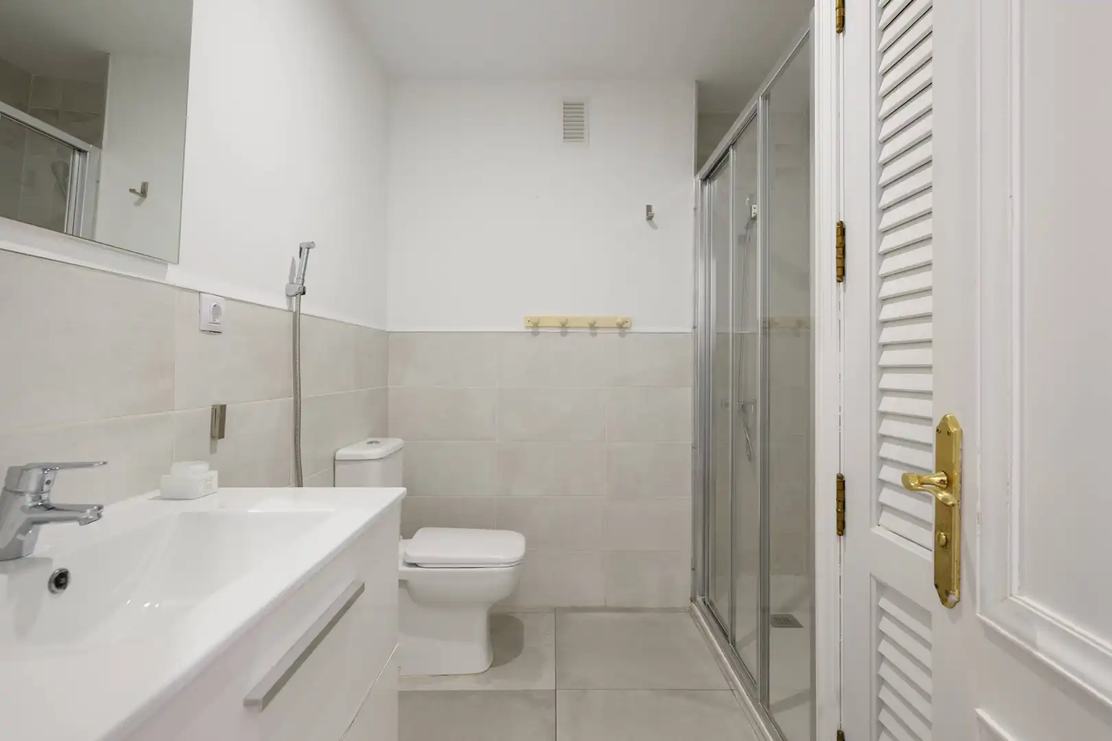 Piso de alquiler en Calle SENADOR CASTILLO OLIVARES, Arenales - Lugo - Avda. Marítima