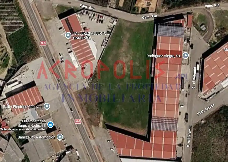 Terreno residencial en venta en Carretera N-Vi Madrid Coruña