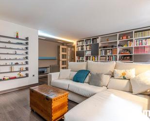 Sala d'estar de Pis en venda en  Granada Capital