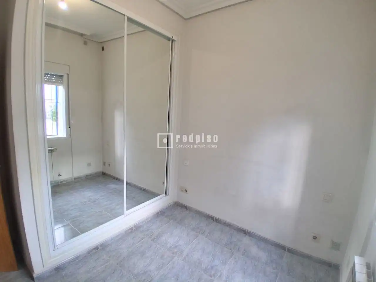 Piso en venta en FRESNEDILLAS, Fuentelarreina