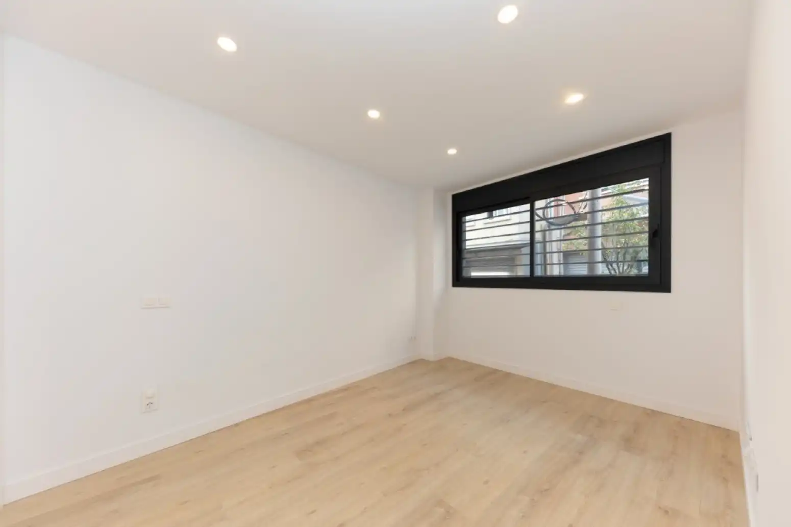 Pis amb terrassa en venda a Cornellà de Llobregat - Calle MOSSEN JAUME SOLER, imagen 26