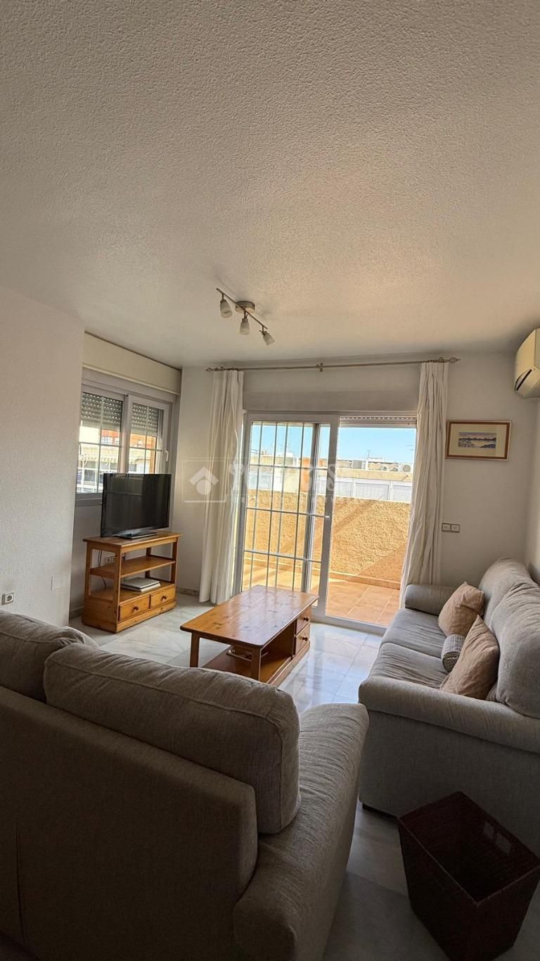 Vista exterior de Piso en venta en  Almería Capital con Calefacción