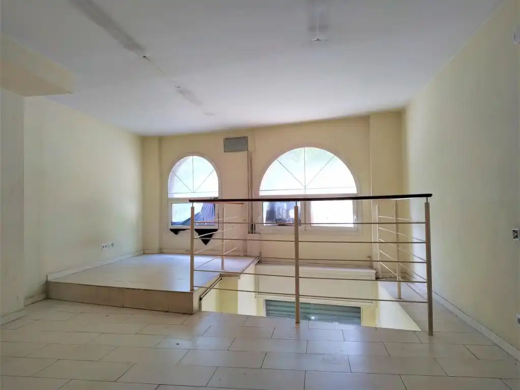 Local en venta en Carrer de Padilla, 192, Sagrada Família