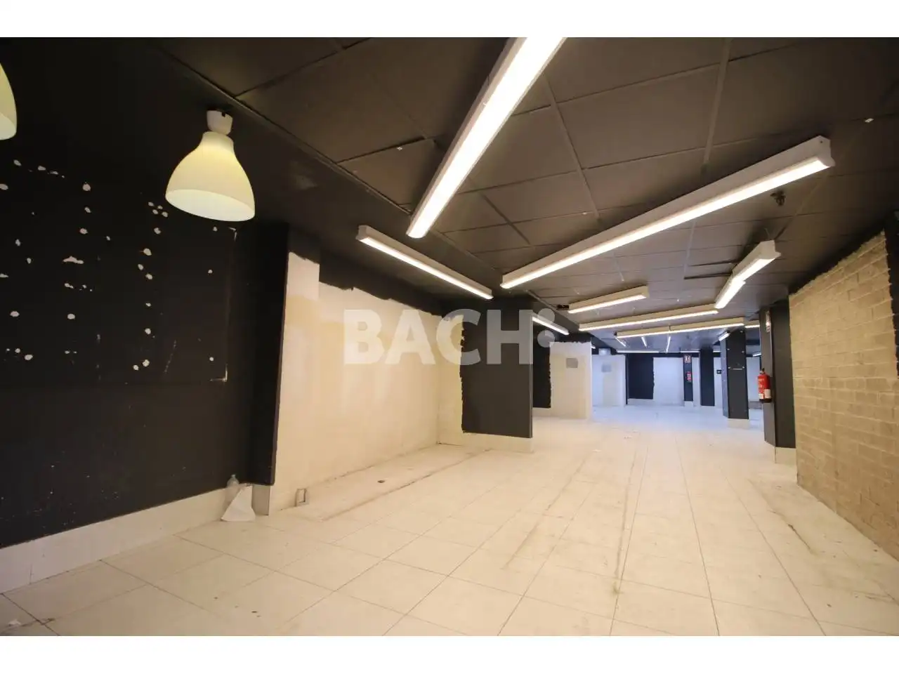 Locale commerciale in affitto a Calle Jacint Verdaguer 29, imagen 4