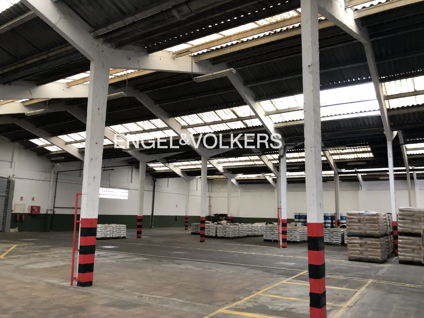 Industrial building for sale in Centre, imagen 8