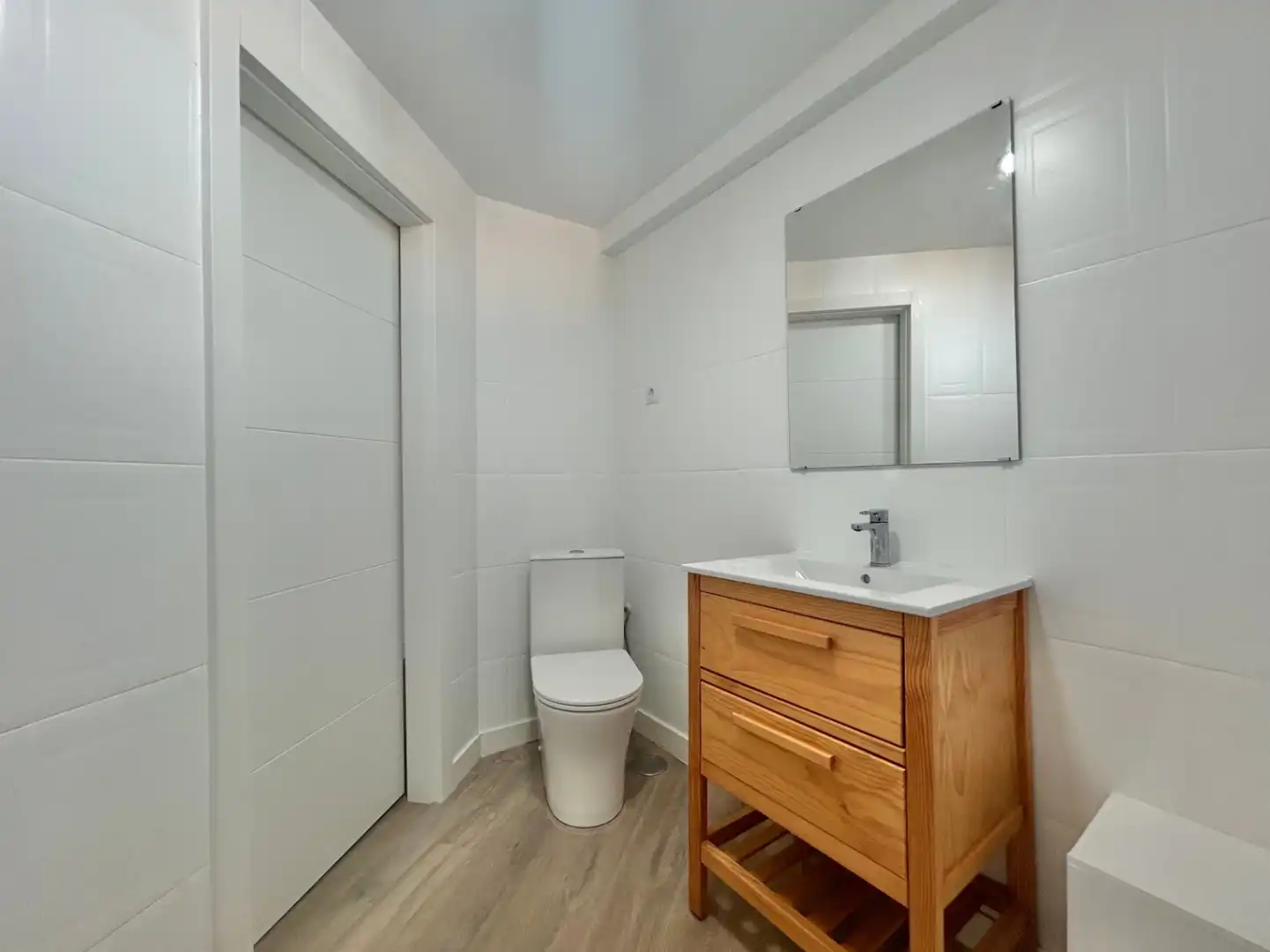 Bathroom of Apartments for sale in Málaga  with Air Conditioner and Internet