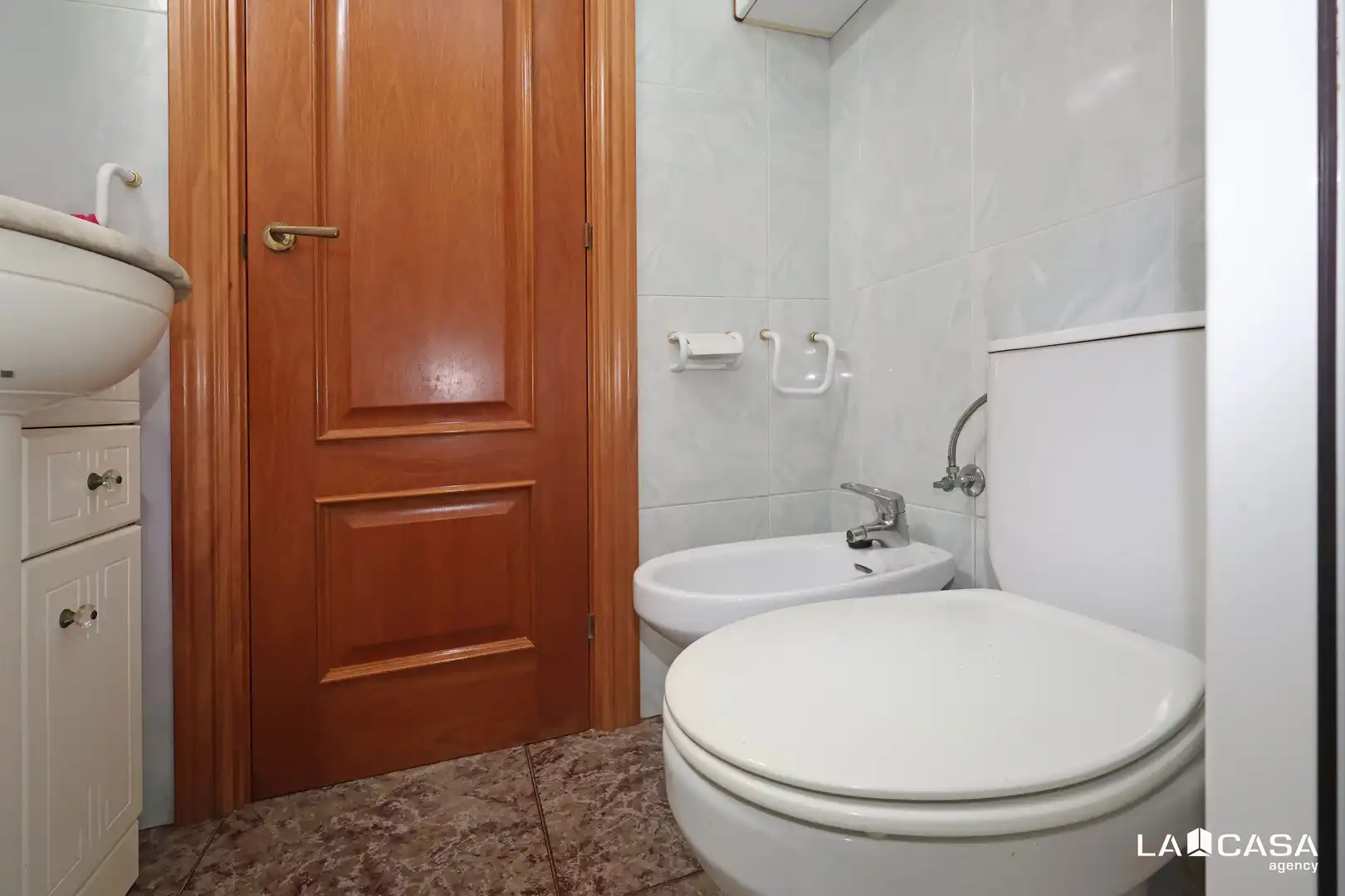 Baño de Piso en venta en L'Hospitalet de Llobregat con Balcón