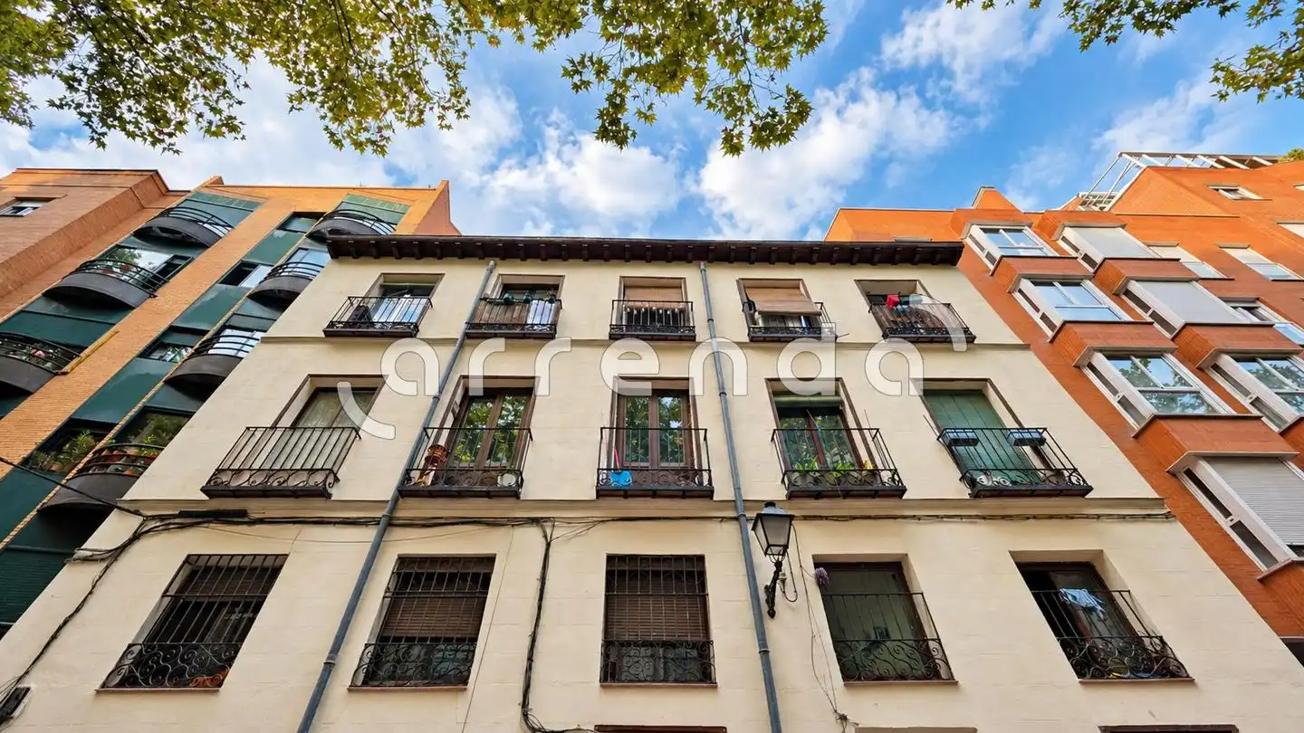 Apartament amb ascensor de lloguer a Calle de Peñuelas