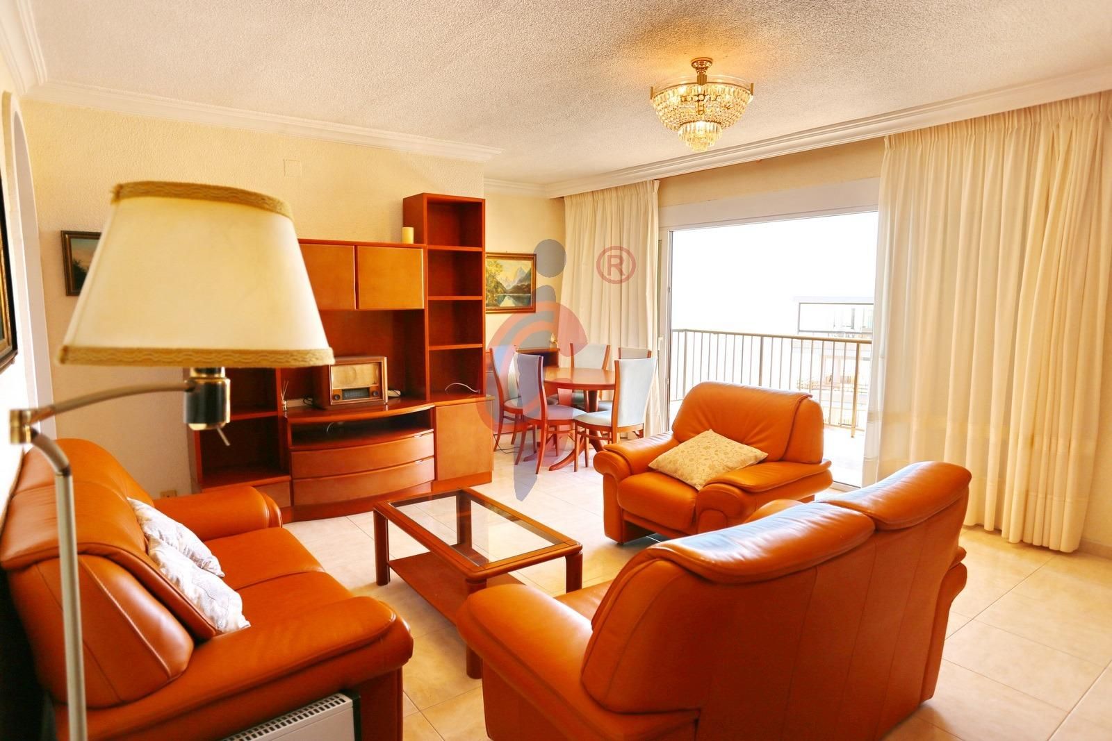 Sala d'estar de Apartament en venda en Guardamar del Segura amb Aire condicionat, Calefacció i Terrassa