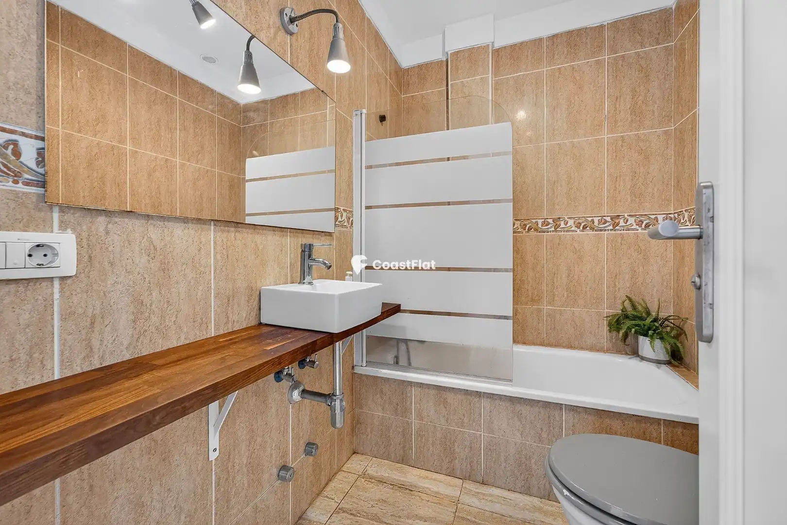 Baño de Dúplex en venta en Granadilla de Abona con Terraza y Piscina comunitaria