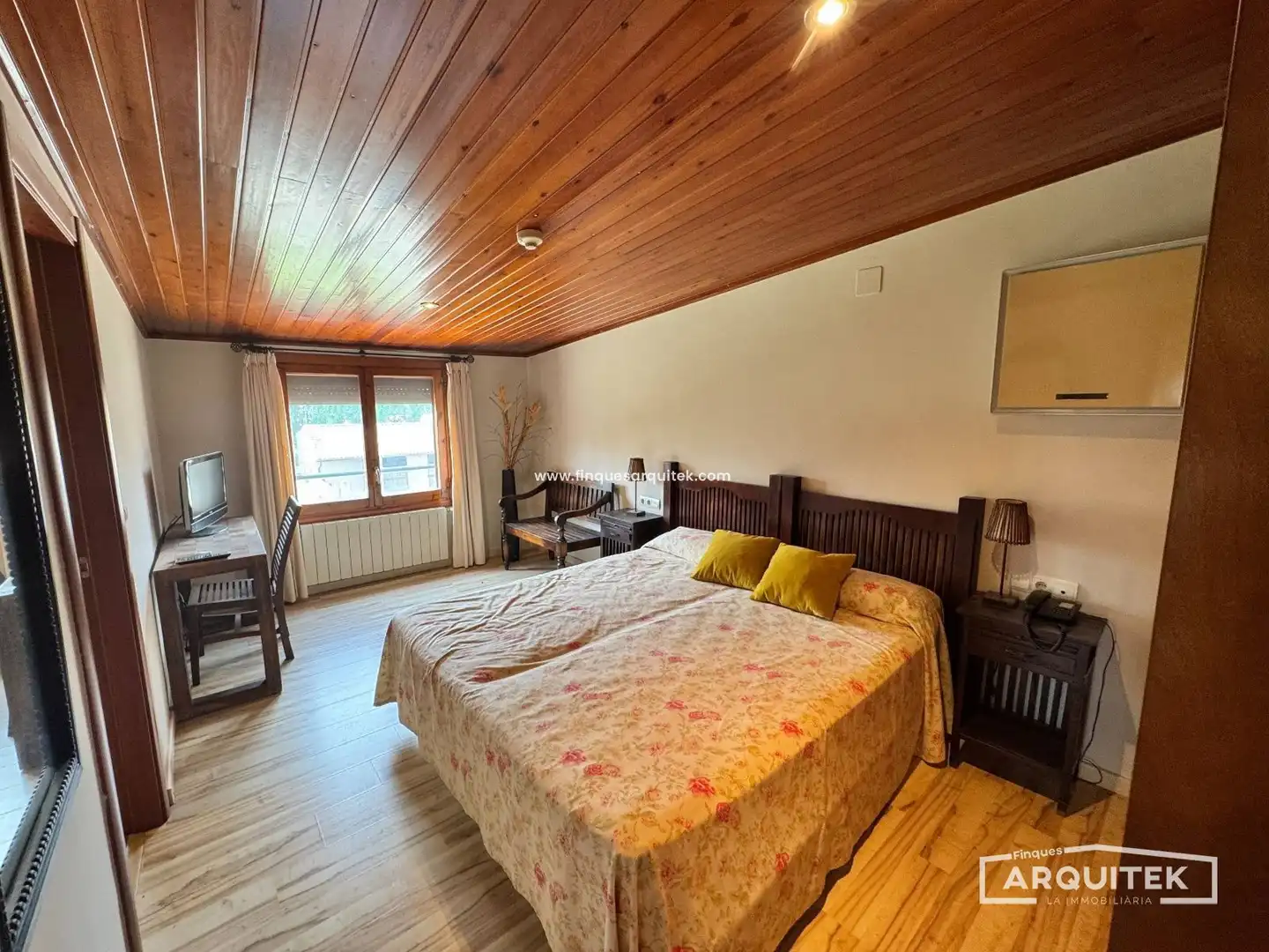 Habitación de Casa o chalet en venta en Monzón con Aire acondicionado, Calefacción y Jardín privado