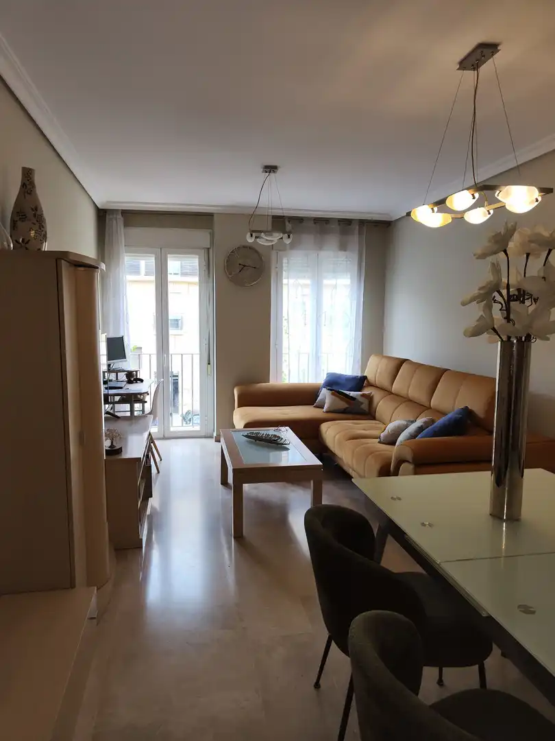 Appartamento con terrazza in vendita a Calle Altozano Bernardino Martínez 3