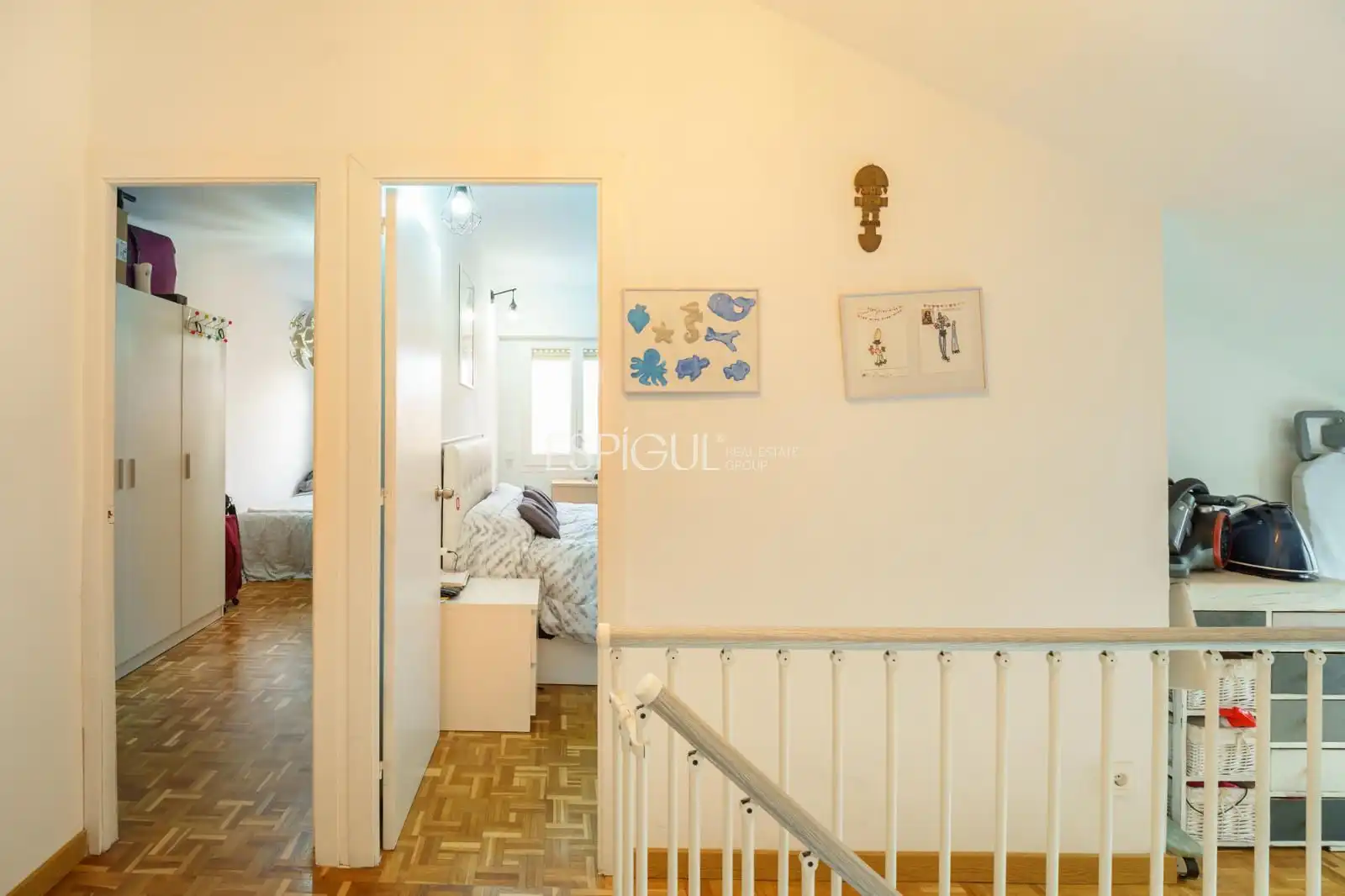 Schlafzimmer von Dachboden zum Verkauf in Barcelona mit Klimaanlage, Heizung und Terrasse
