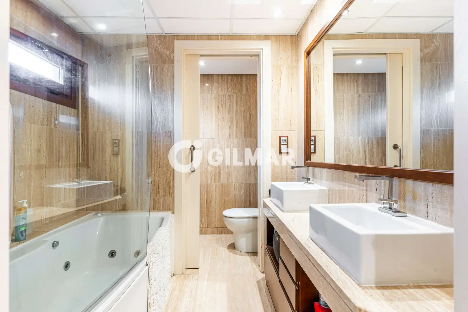 Casa aparellada amb piscina en venda a Montecillo, imagen 19