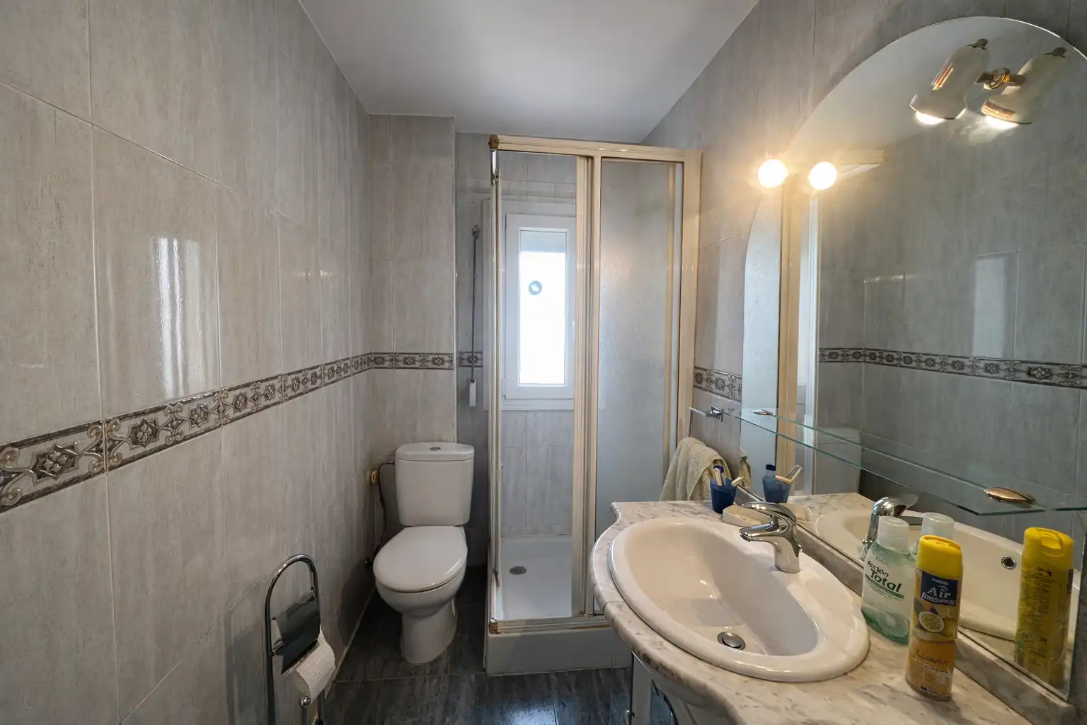 Baño de Piso en venta en Palencia con Calefacción y Amueblado