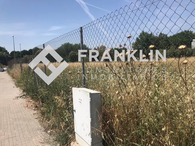 Terreno industrial en Venta en Carrer de la Múnia, 17 en Polígon Industrial Domenys