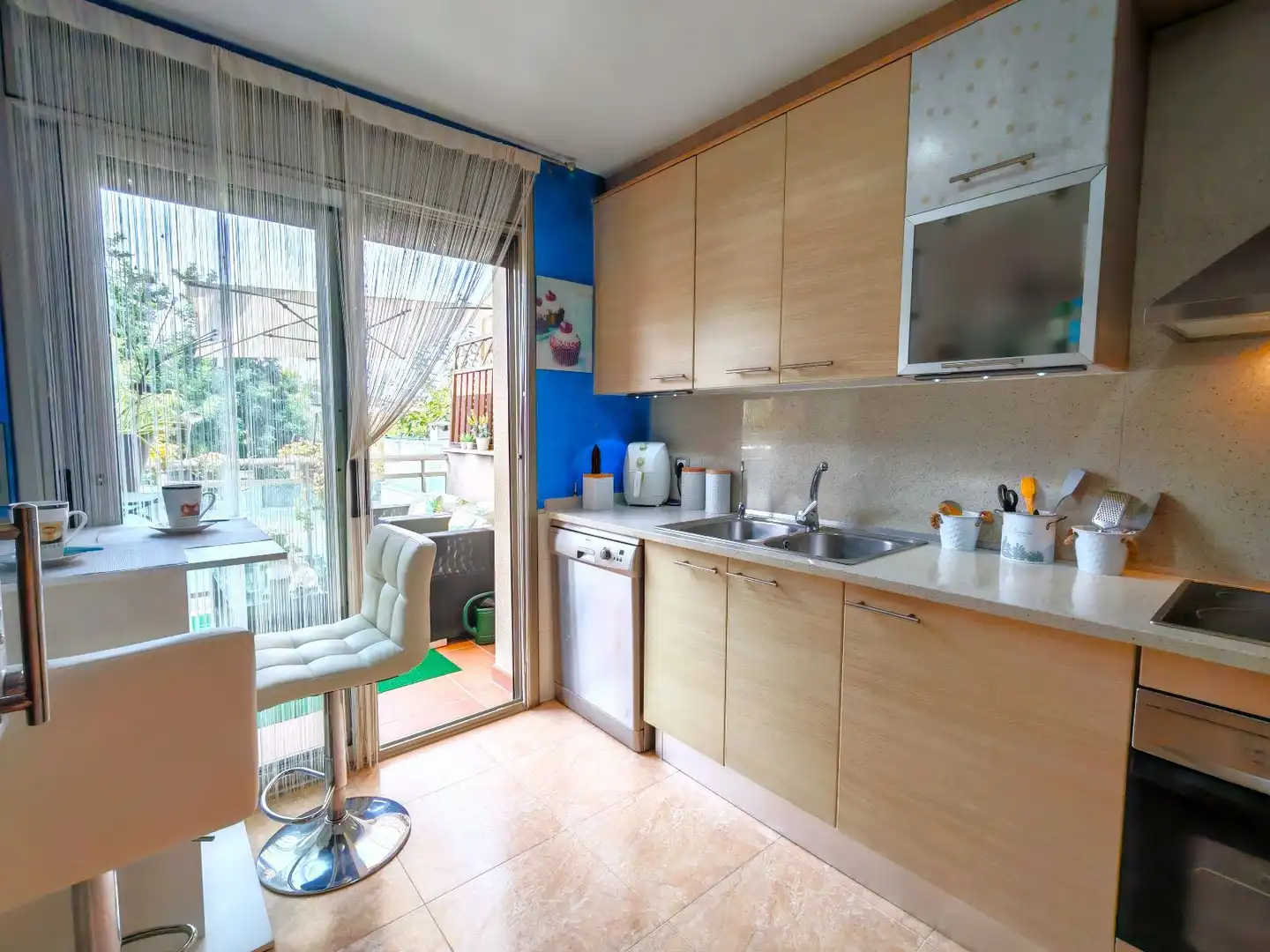 Cocina de Casa adosada en venta en El Vendrell con Aire acondicionado, Calefacción y Jardín privado