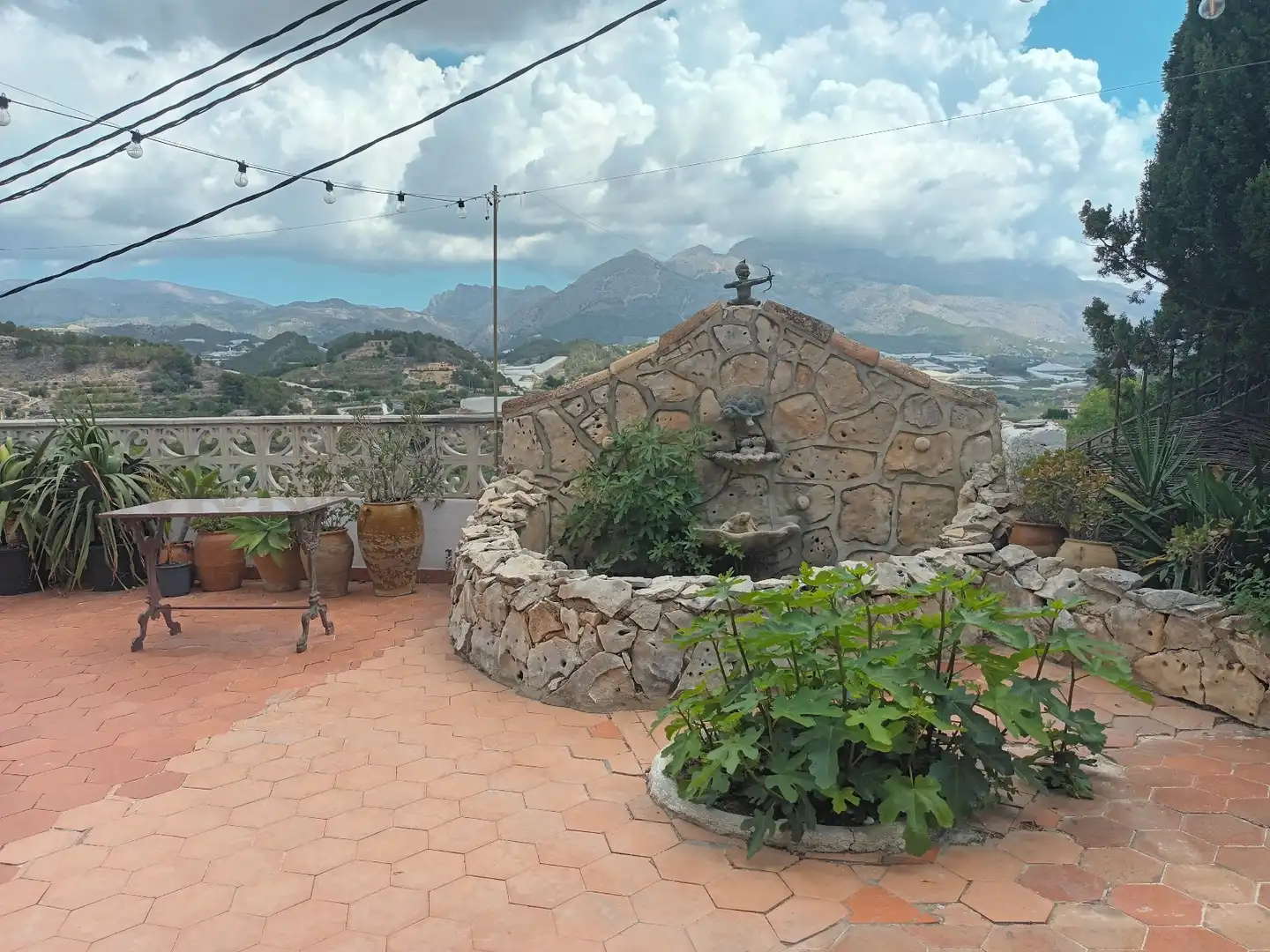 Terrassa de Finca rústica en venda en Polop amb Aire condicionat, Calefacció i Jardí privat