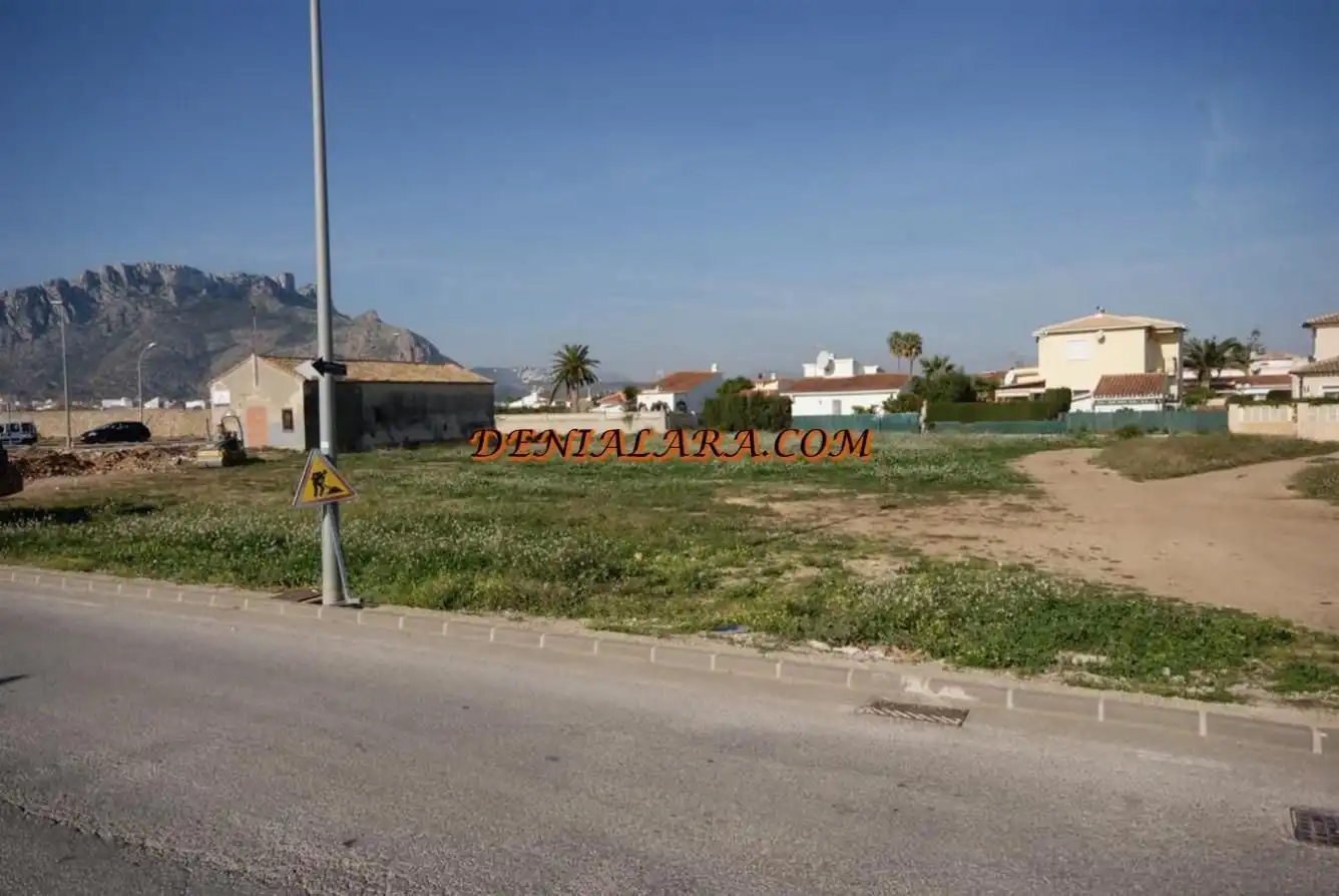 Residential land for sale in Els Poblets