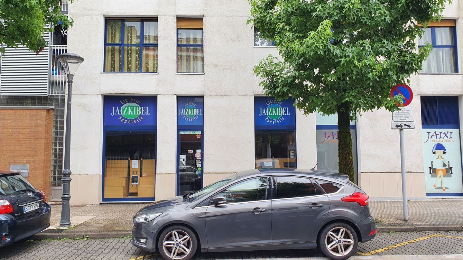 Vista exterior de Local en venda en Irun 