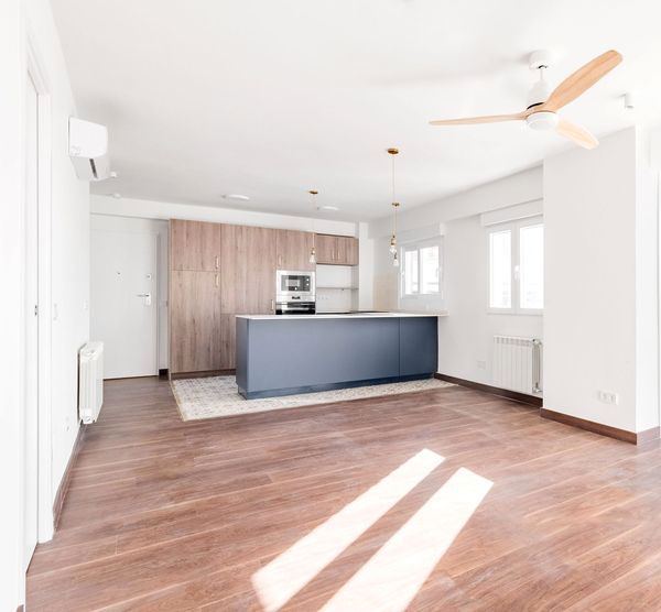 Kitchen of Flat for sale in  Madrid Capital  with Air Conditioner and Heating