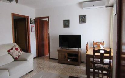 Living room of Flat for sale in El Burgo  with Air Conditioner, Terrace and Balcony