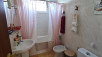 Bathroom of Country house for sale in Úbeda