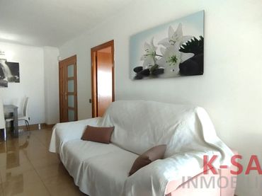 Piso con balcón en venta en Carrer de la Lleialtat 54