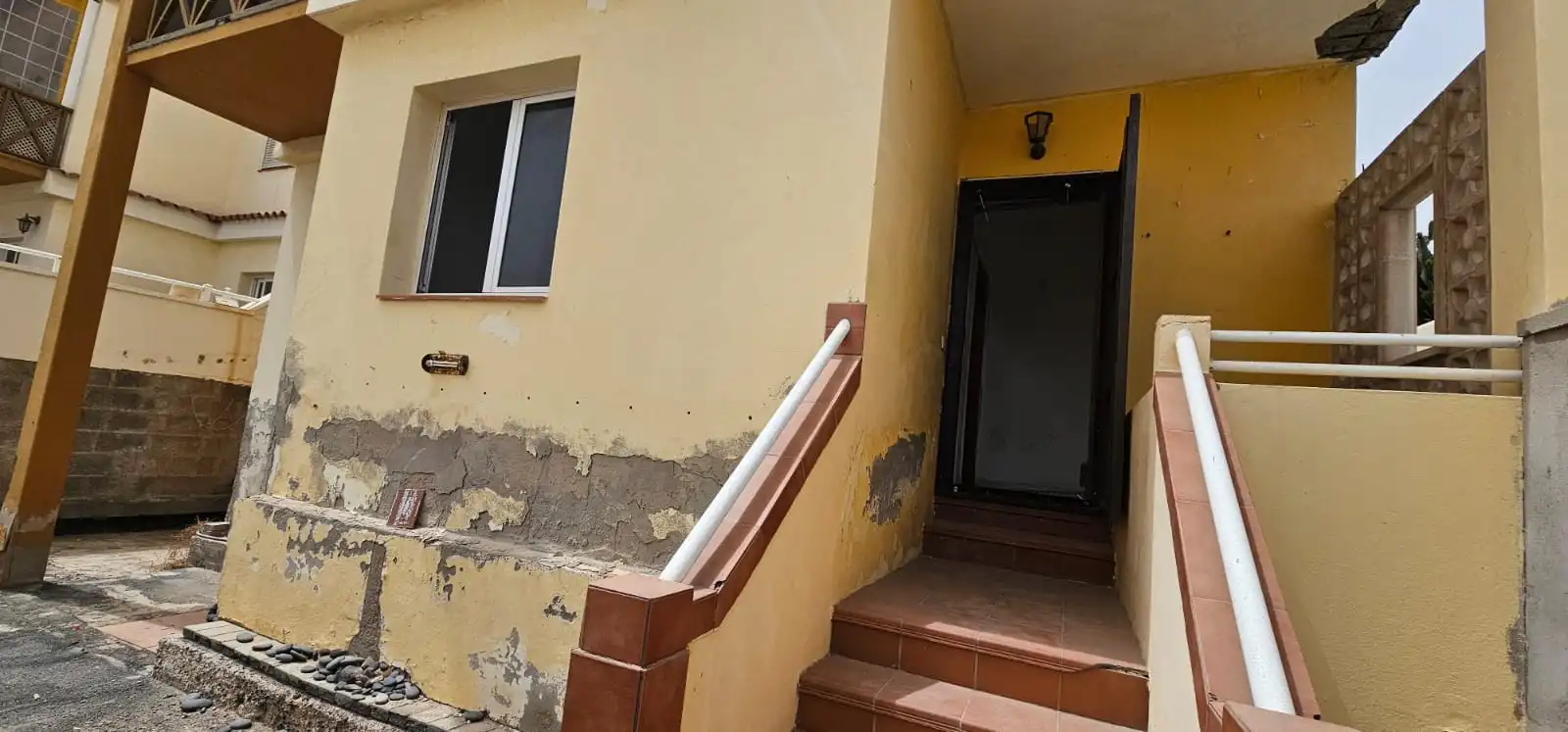 Exterior view of Flat for sale in Playa Blanca - Los Pozos