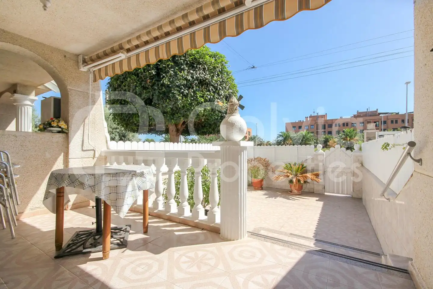 Casa a schiera con terrazza in vendita a calle Englantina, imagen 4