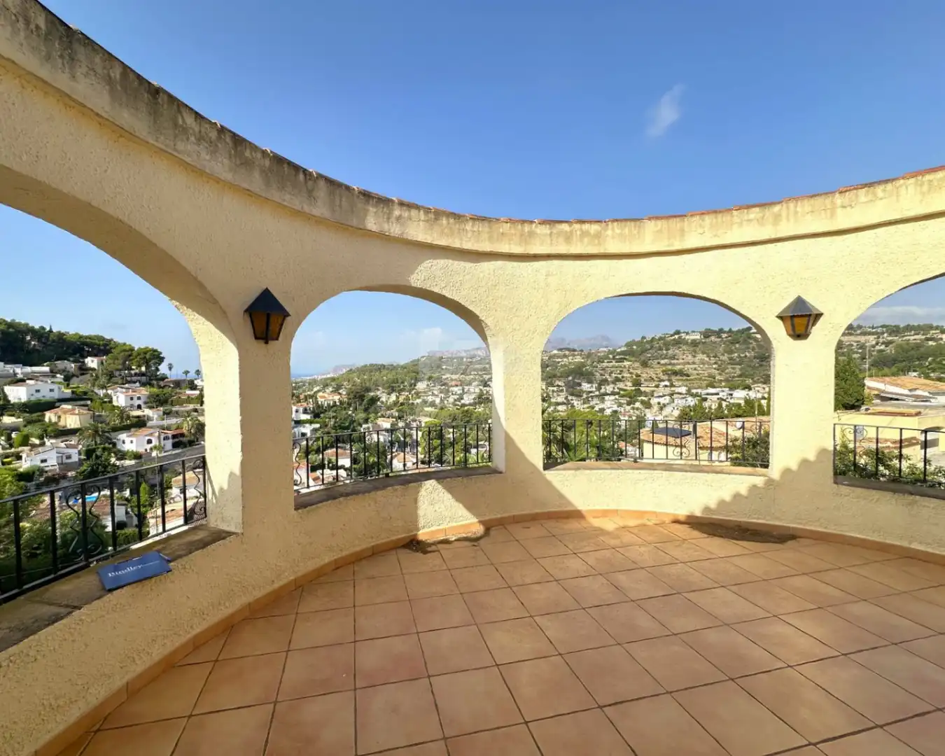 Vista exterior de Casa o xalet en venda en Benissa amb Calefacció, Terrassa i Traster