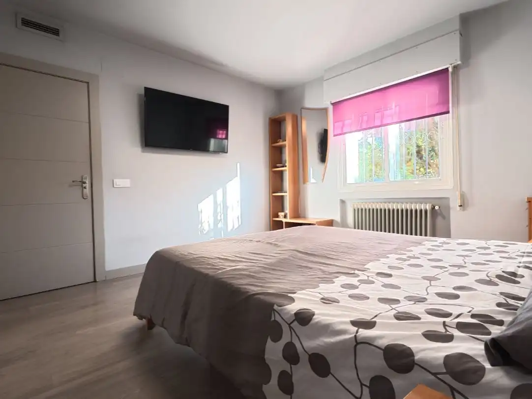 Casa pareada con jardín en venta en Calle el Plantío 1, imagen 23