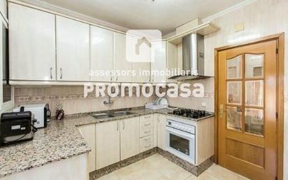 Kitchen of House or chalet for sale in Polinyà  with Air Conditioner, Terrace and Swimming Pool