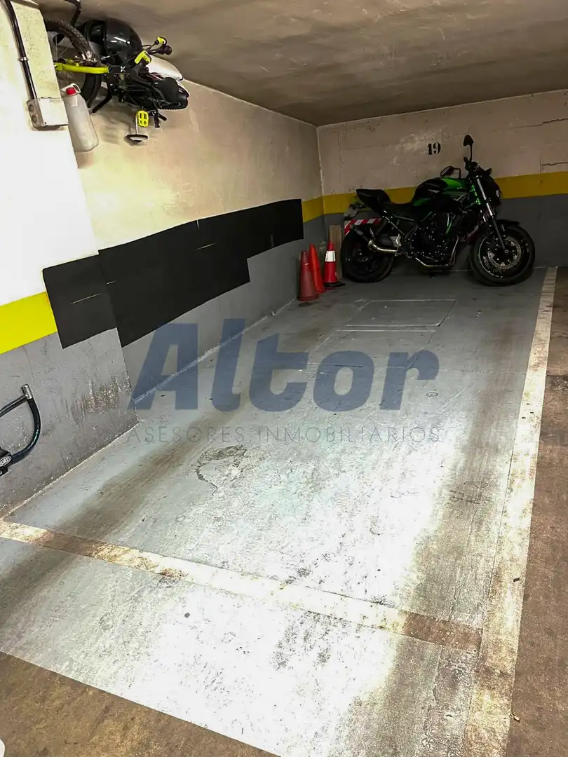 Garaje en venta en PUERTO ALTO, San Diego