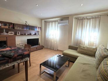 Piso con ascensor en venta en Avinguda del Cid
