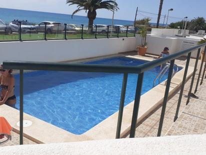 Piscina de Apartament de lloguer en Vinaròs