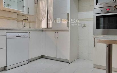 Kitchen of Flat for sale in Valladolid Capital  with Terrace and Balcony