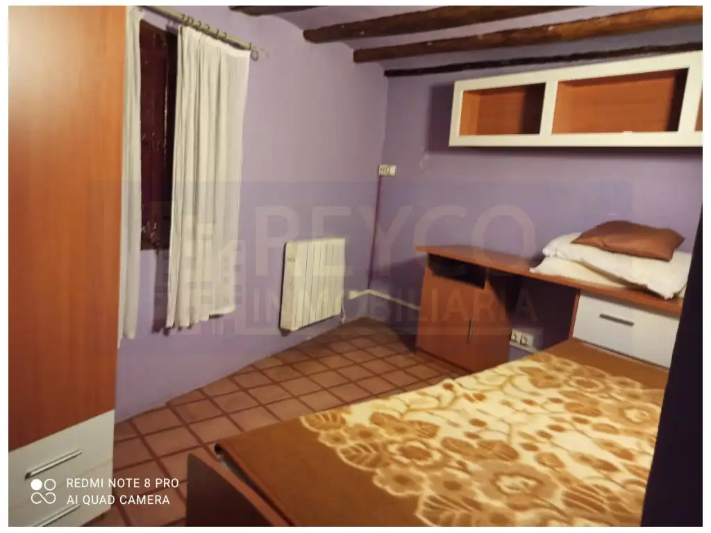 Dormitori de Casa o xalet en venda en Camprovín amb Balcó