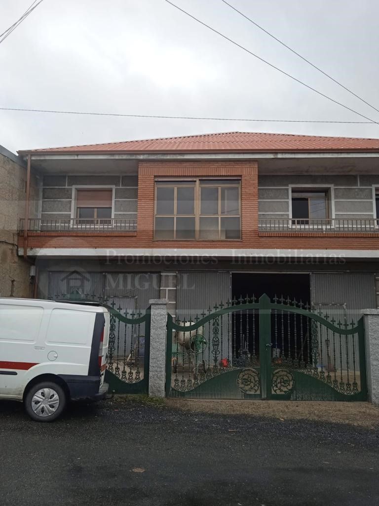 Exterior view of House or chalet for sale in Trasmiras  with Private garden and Terrace
