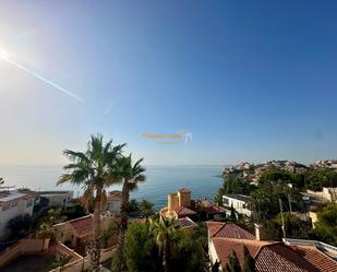 Vista exterior de Casa o xalet de lloguer en El Campello amb Aire condicionat, Calefacció i Jardí privat