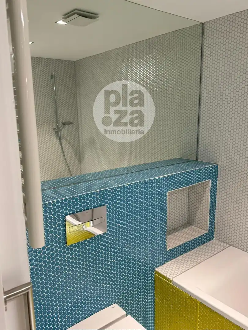 Bathroom of Flat for sale in Burgos  with Heating