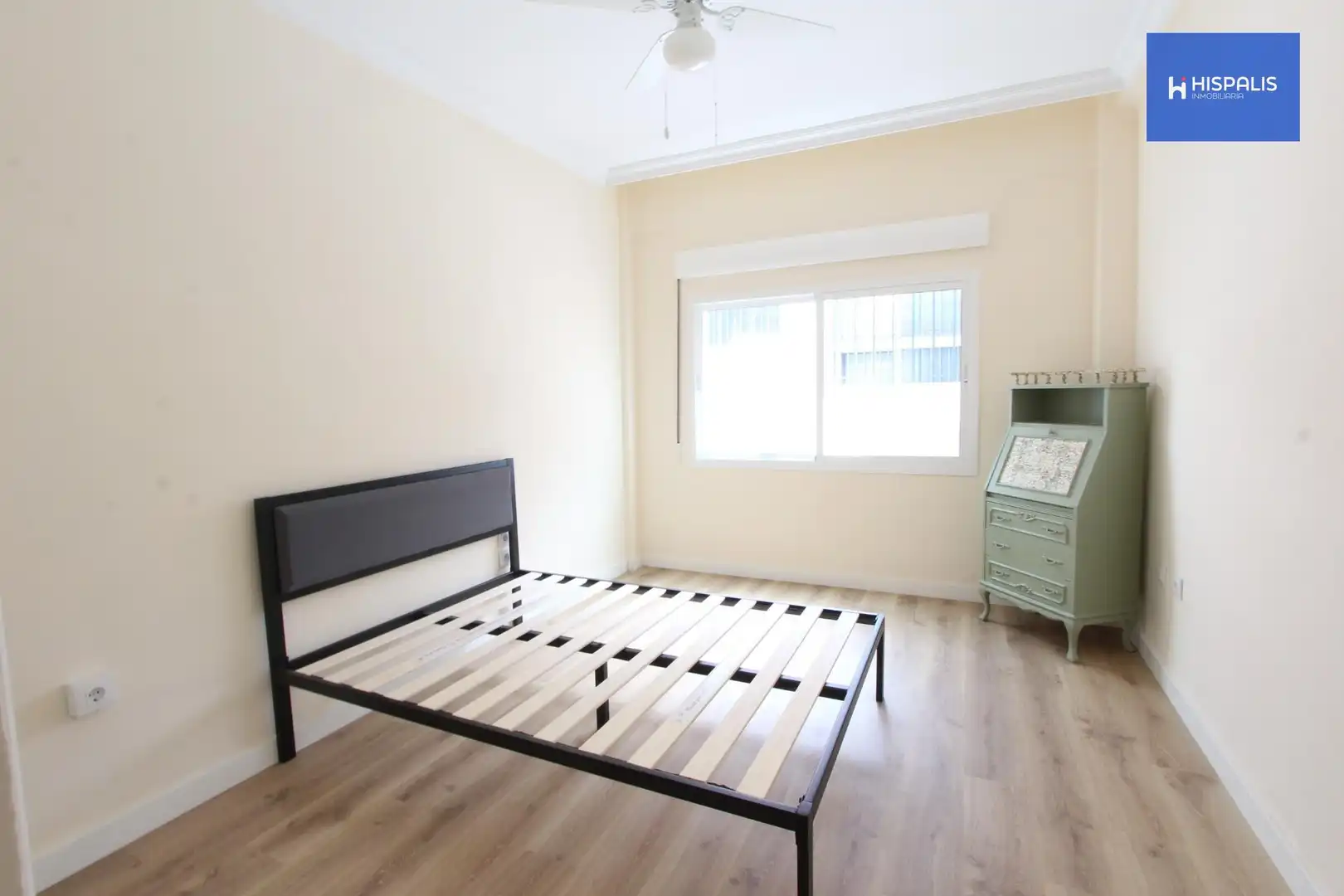 Bedroom of Ground floor for sale in Sevilla  with Air Conditioner and Heating