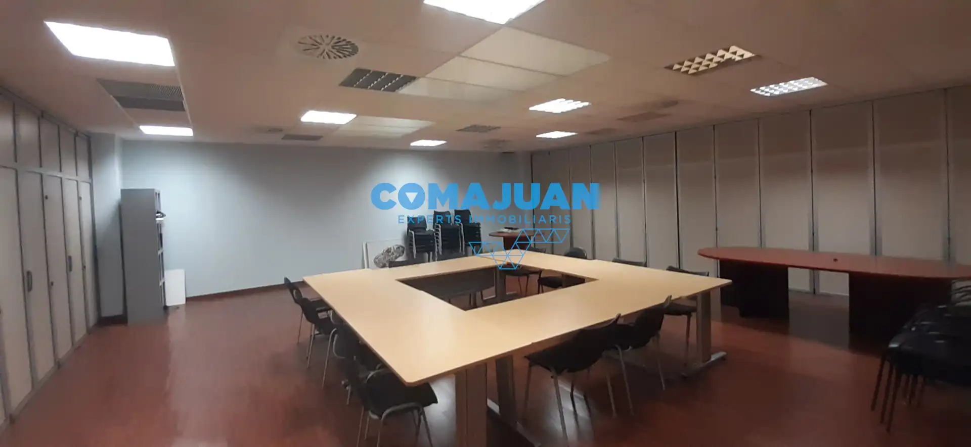 Nave industrial en venta en Argentona