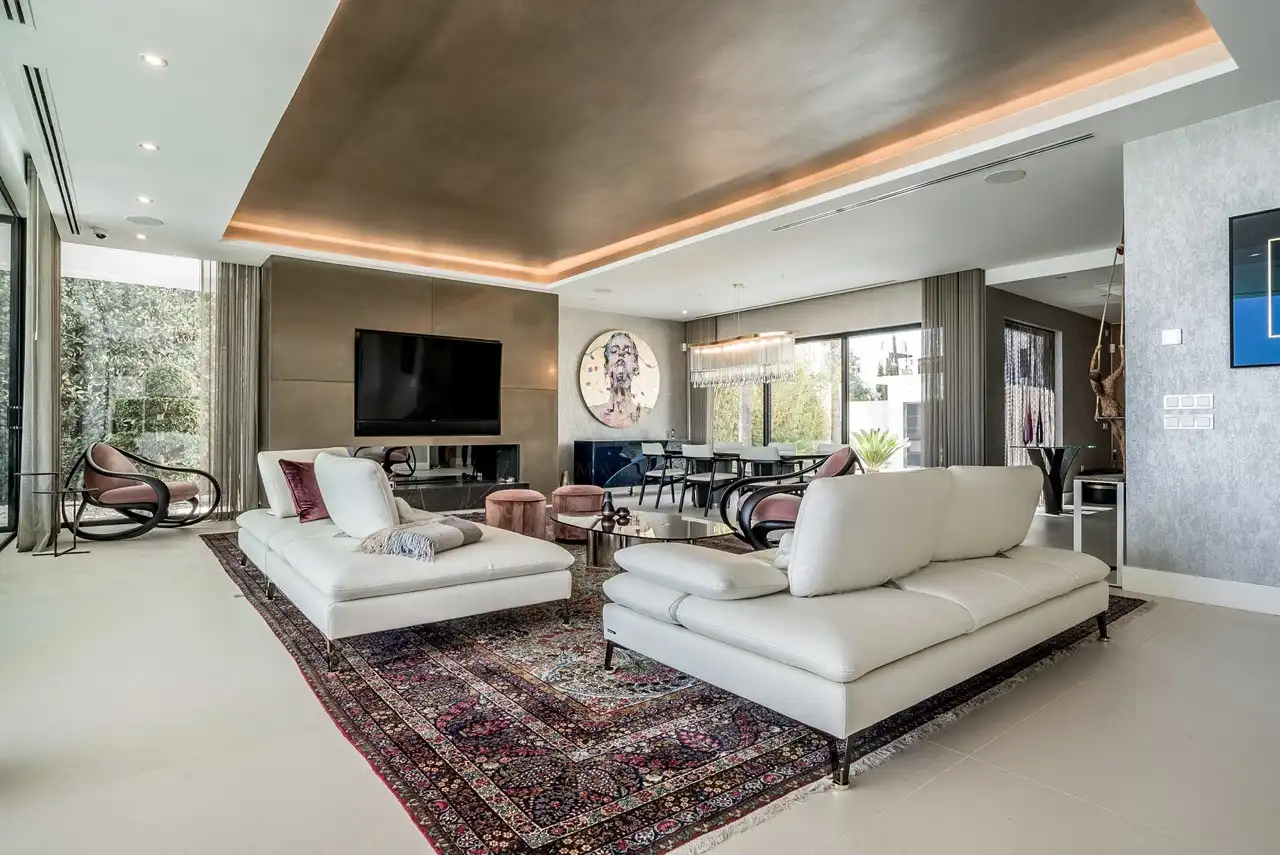 Living room of Houses for sale in Marbella  with Air Conditioner, Heating and Private garden