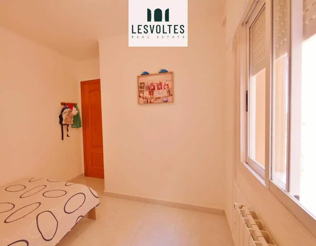Habitación de Piso en venta en Palamós con Calefacción y Balcón