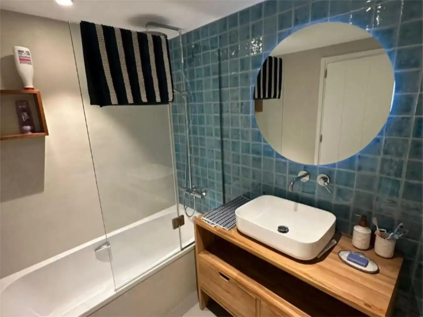 Bany de Apartament en venda en Cadaqués amb Aire condicionat i Balcó