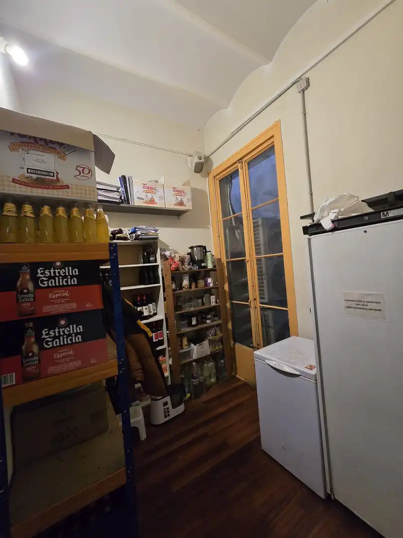 Business premises for transfer in Eixample, imagen 13