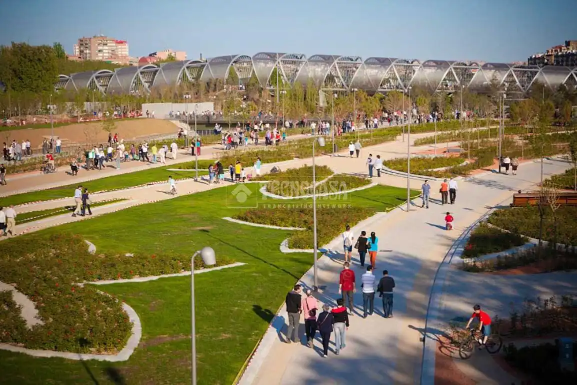 Jardí de Residencial en venda en Madrid