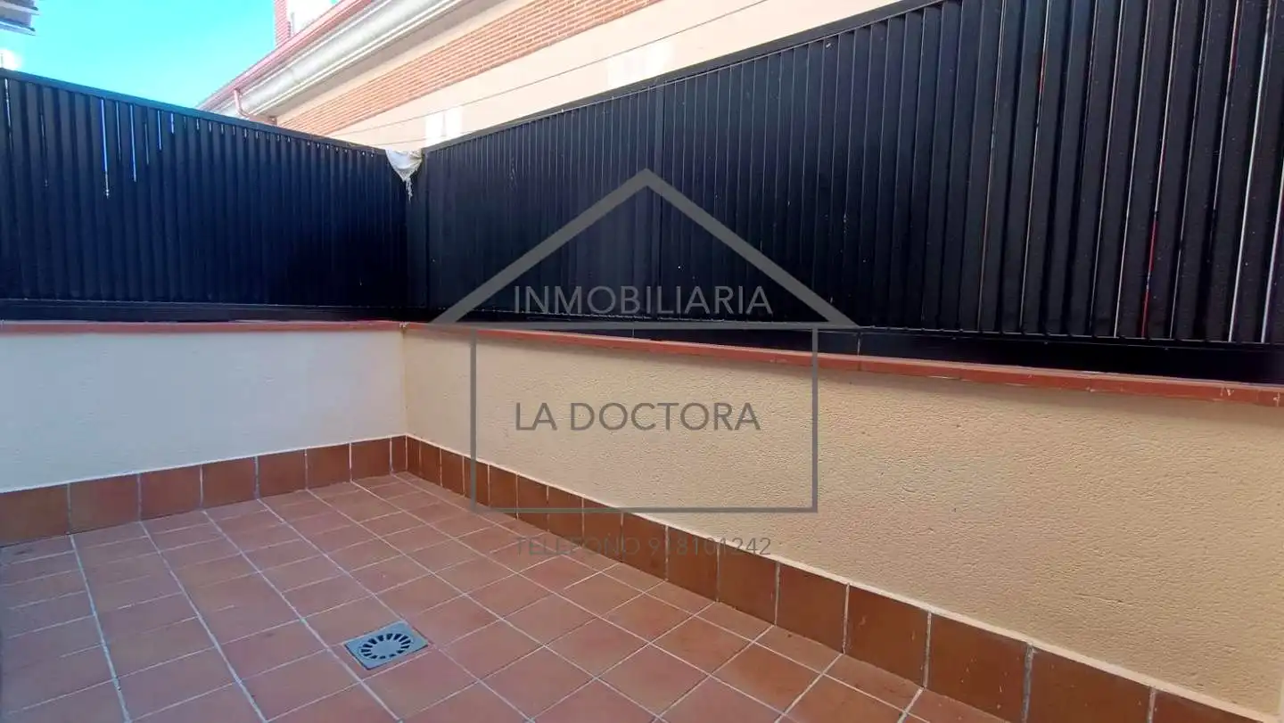 Ground floor for rent in Villamantilla